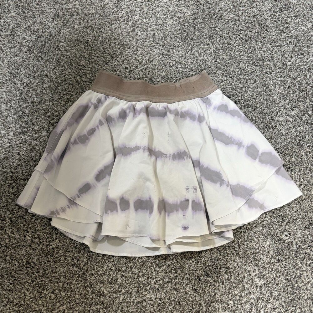 Lululemon Court Rival HR Skirt Skort Women Size 4 Lilac Purple White LW8ADJT